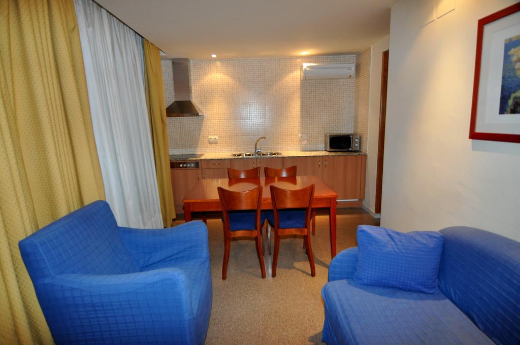Aparthotel Sole Pobla de Segur Room photo