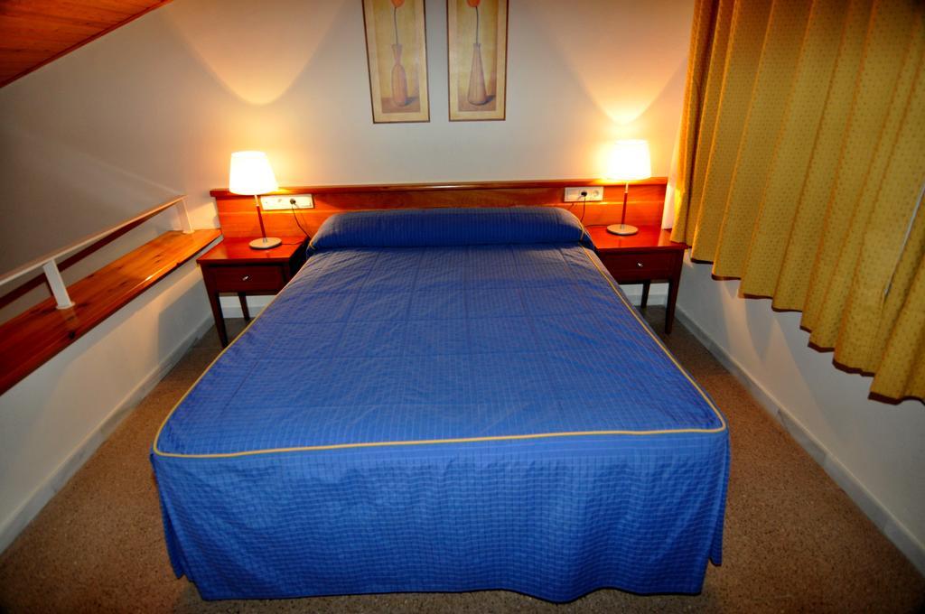 Aparthotel Sole Pobla de Segur Room photo