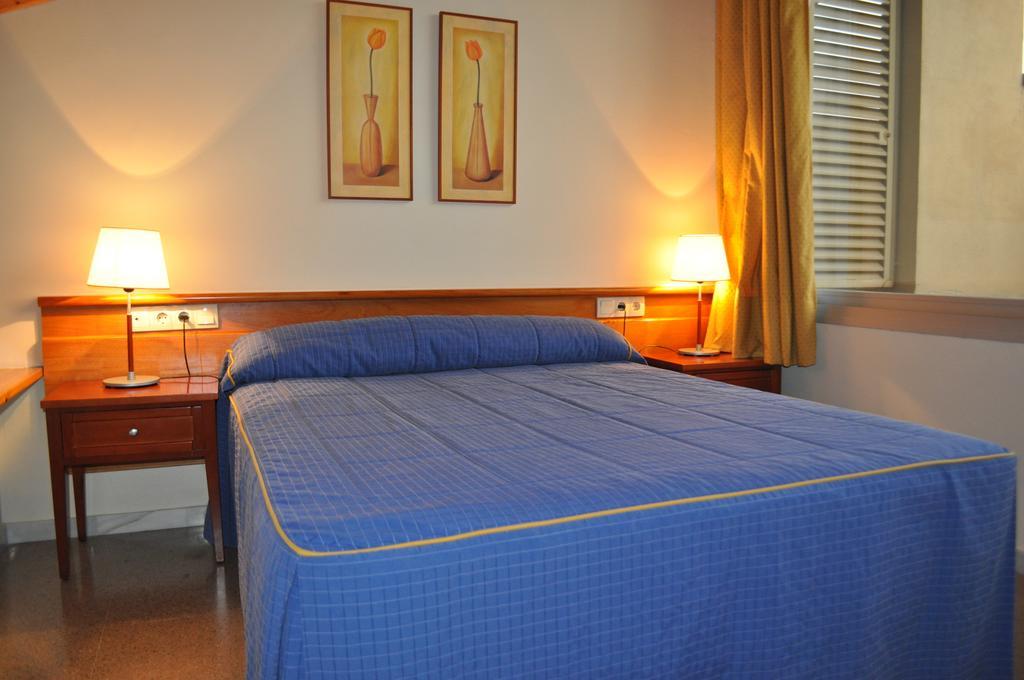 Aparthotel Sole Pobla de Segur Room photo